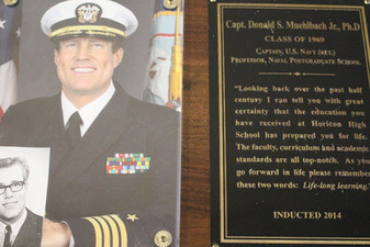 Outstanding Alumni Wall of Fame - Photo Number 10