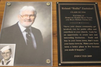 Outstanding Alumni Wall of Fame - Photo Number 19